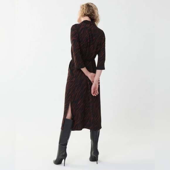 Joseph Ribkoff Brown Animal Print Midi Dress Long Sleeve Pockets Duster Size 4 - Picture 2 of 14